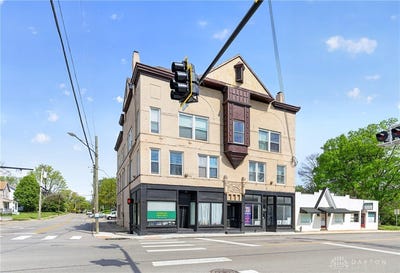 /international/us/7045-7049-montgomery-road-silverton-oh-110107393680/
