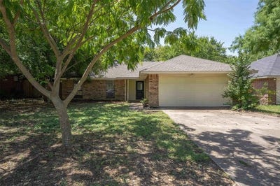 /international/us/204-oak-meadow-lane-cedar-hill-tx-110100881681/