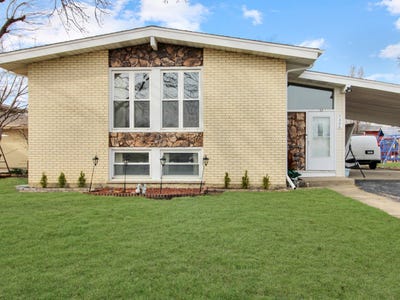 /international/us/7806-w-80-place-bridgeview-il-110106380696/