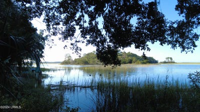 /international/us/506-broad-river-drive-beaufort-sc-110094466503/
