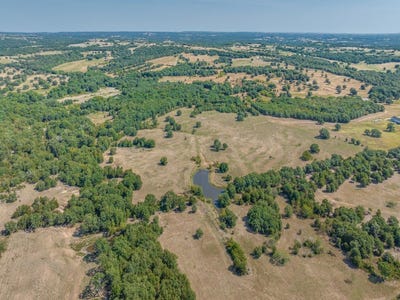 /international/us/868-nored-road-forestburg-tx-110109738408/
