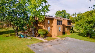 /international/us/61-2-woodson-bend-resort-bronston-ky-110087468535/