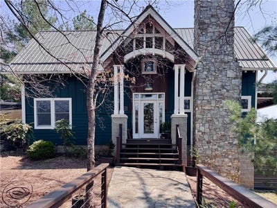/international/us/147-fairview-drive-traphill-nc-110108069588/