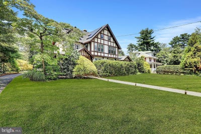 /international/us/51-n-evergreen-avenue-woodbury-nj-110100775023/