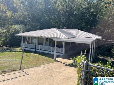 /international/us/5453-robin-circle-adamsville-al-110095338325/