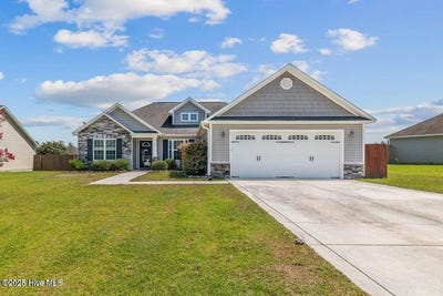 /international/us/120-prelude-drive-richlands-nc-110101268004/