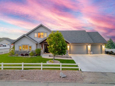 /international/us/4190-delray-rd-vernal-ut-110108392968/