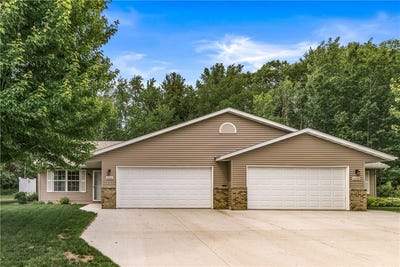 /international/us/4002-echo-valley-drive-eau-claire-wi-110100219737/