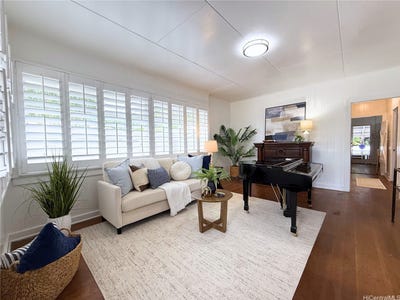 /international/us/1114-kaala-avenue-wahiawa-hi-110106299263/