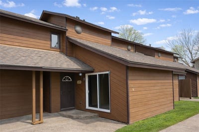 /international/us/13966-turnberry-lane-siloam-springs-ar-110106975995/
