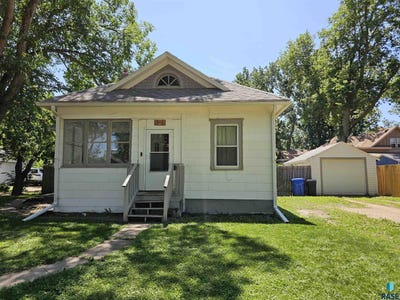 /international/us/615-nw-1st-st-madison-sd-110100245561/