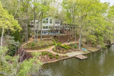 /international/us/1917-s-lakeshore-drive-chapel-hill-nc-110107728467/