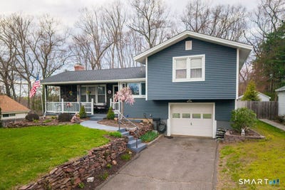 /international/us/27-maiden-lane-plainville-ct-110108417945/