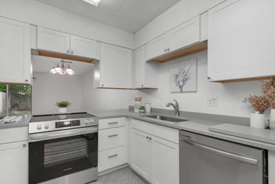 /international/us/337-woodham-court-fort-walton-beach-fl-110107243474/