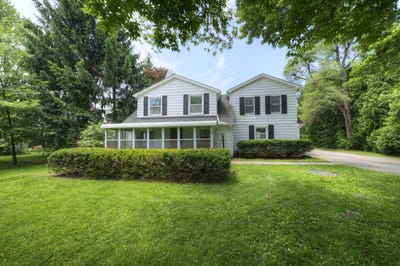 /international/us/15601-park-lane-plymouth-mi-110100241370/