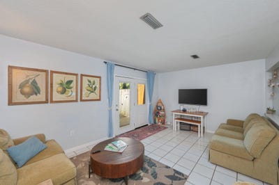 /international/us/208-3rd-street-fort-walton-beach-fl-110100018549/