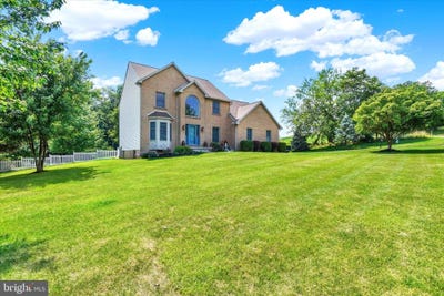 /international/us/490-s-park-street-dallastown-pa-110109140287/