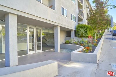 /international/us/9005-cynthia-st-west-hollywood-ca-110107908121/