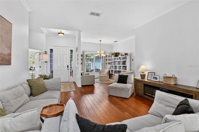 /international/us/388-sweetwater-springs-st-debary-fl-110107034589/