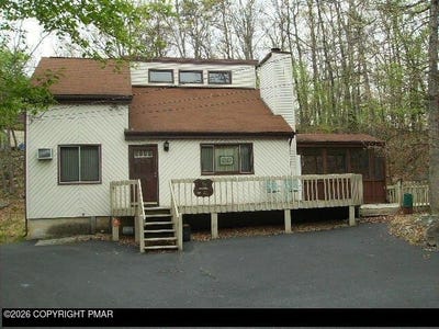 /international/us/408-saunders-drive-bushkill-pa-110107554504/