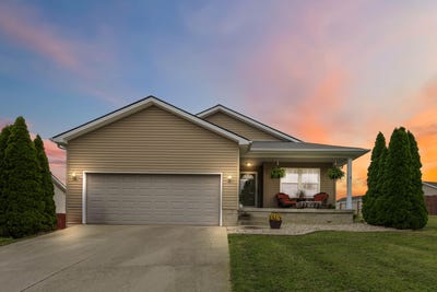 /international/us/804-darby-lane-berea-ky-110101368418/