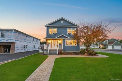 /international/us/297-catskill-avenue-lindenhurst-ny-110103594061/