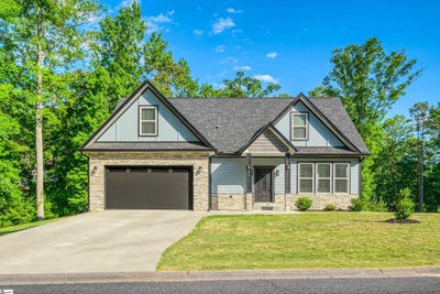 /international/us/155-cane-creek-way-campobello-sc-110108198857/
