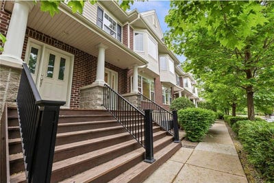 /international/us/5970-w-16th-street-saint-louis-park-mn-110108338080/
