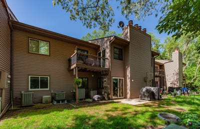 /international/us/2343-glenwood-drive-des-moines-ia-110108149656/