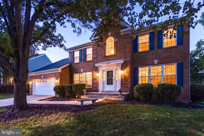 /international/us/21329-comus-court-ashburn-va-110120760294/