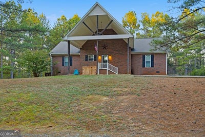 /international/us/1907-mountain-creek-church-road-starr-sc-110107795235/