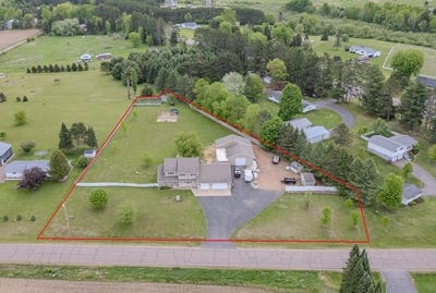 /international/us/n2552-norwegian-road-merrill-wi-110099908447/