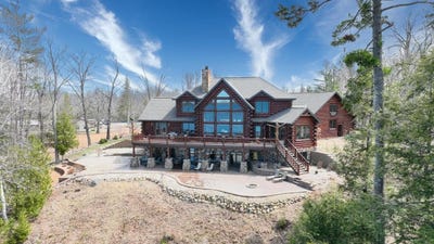 /international/us/701-hwy-45-pelican-lake-wi-110106931246/