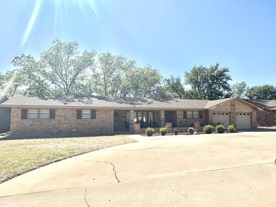 /international/us/1305-itasca-street-plainview-tx-110107868084/