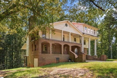 /international/us/418-maranatha-lane-salem-sc-110110319649/