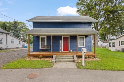 /international/us/309-hazzard-court-blissfield-mi-110119991074/
