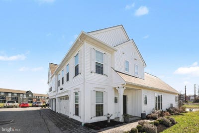 /international/us/1313-carnegie-way-mechanicsburg-pa-110105855266/