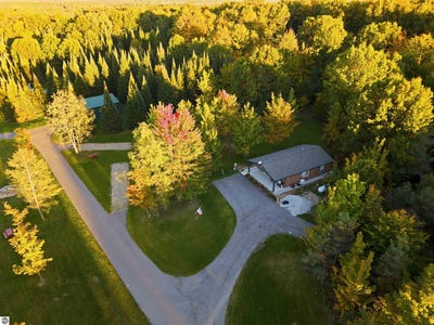 /international/us/5933-old-oak-tr-sw-wildwood-fife-lake-mi-110120508435/