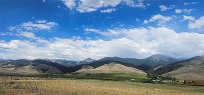 /international/us/meadow-lake-lane-polaris-mt-110099831402/