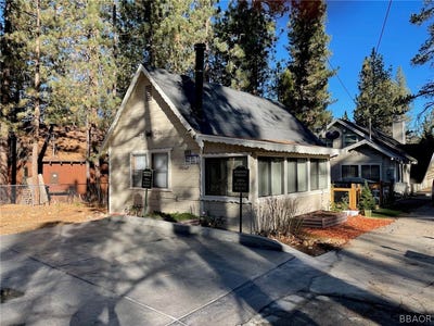 /international/us/39016-1-2-robin-road-big-bear-lake-ca-110090816322/
