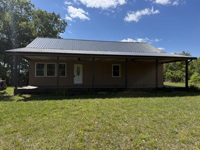 /international/us/200-hudson-lane-russell-springs-ky-110108057779/