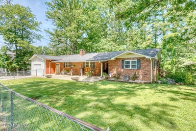 /international/us/383-sunrise-street-murphy-nc-110108443433/