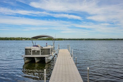 /international/us/73-tern-lane-centerville-ma-110110197318/