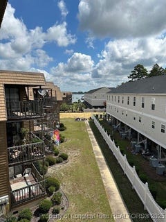 /international/us/315-lake-place-condo-drive-white-lake-nc-110084364795/