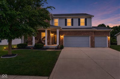 /international/us/5855-w-commonview-drive-mccordsville-in-110108360089/