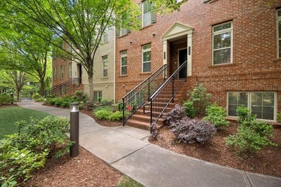 /international/us/6409-paulson-place-sandy-springs-ga-110107610665/