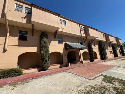 /international/us/914-sw-8th-avenue-gainesville-fl-110106319150/
