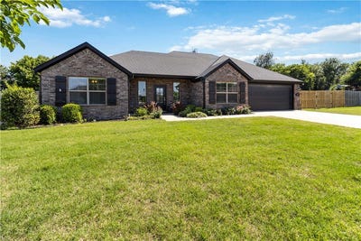 /international/us/515-vista-del-valle-street-farmington-ar-110108477459/