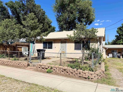 /international/us/1412-8th-street-las-vegas-nm-110102362455/