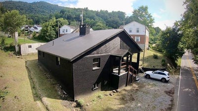 /international/us/9968-hwy-805-jenkins-ky-110101448455/